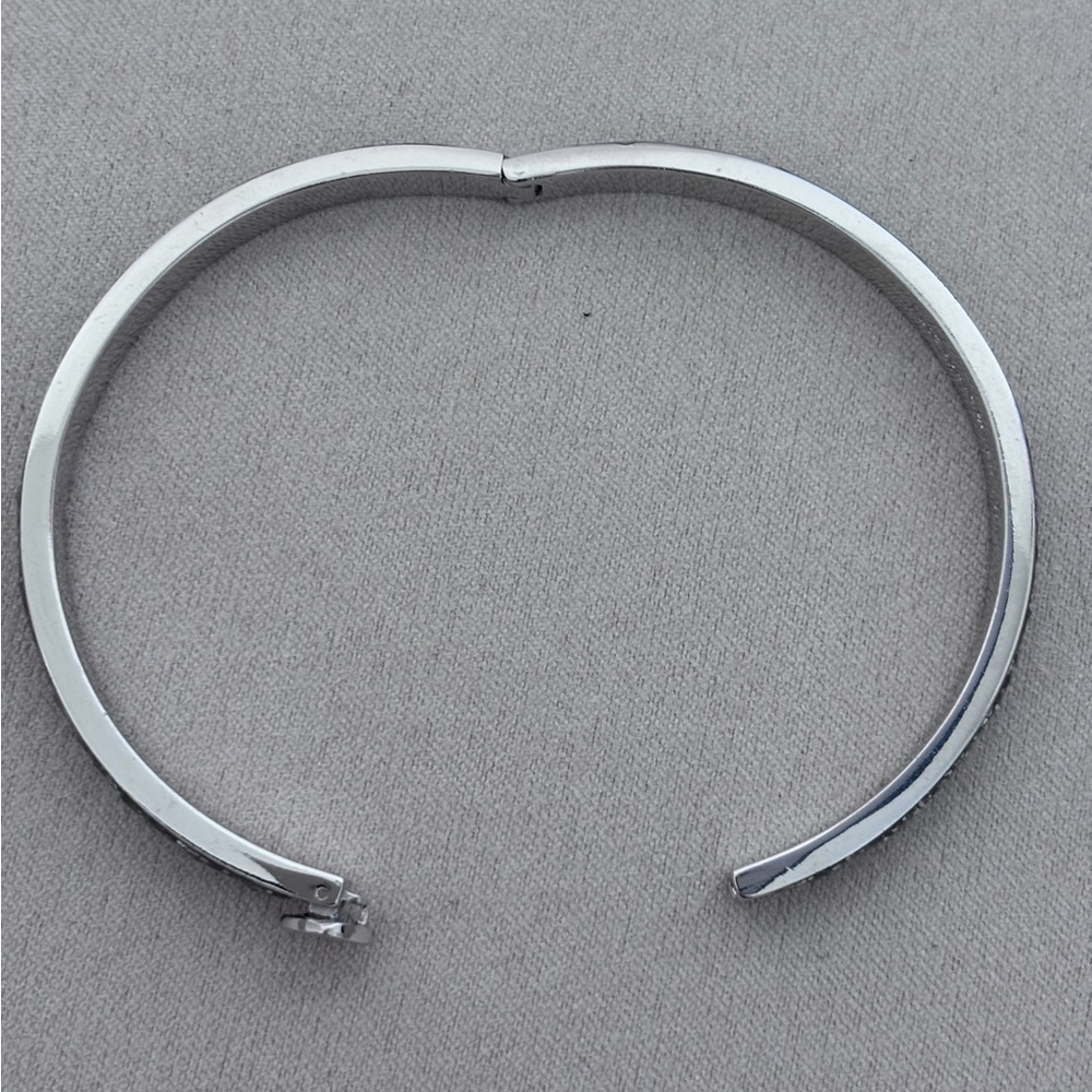 Kate Spade New York Silver-Tone Everyday Spade Glitter Enamel Bangle Bracelet - Picture 4 of 7